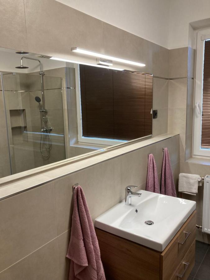 Apartment Za Postou Belkovice Luaran gambar