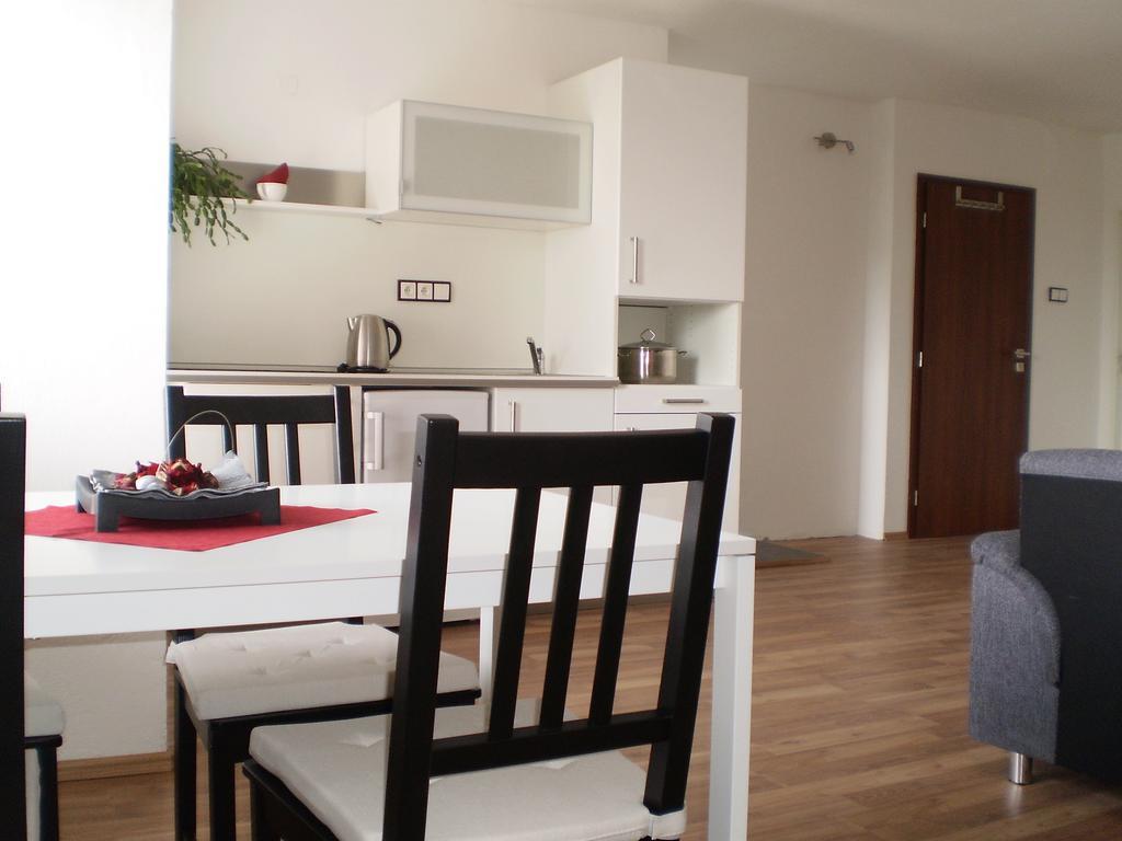 Apartment Za Postou Belkovice Luaran gambar